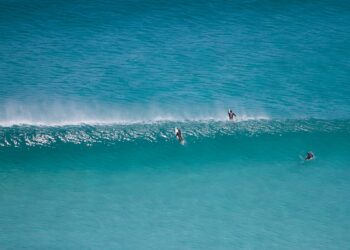 Noordhoek Surfing