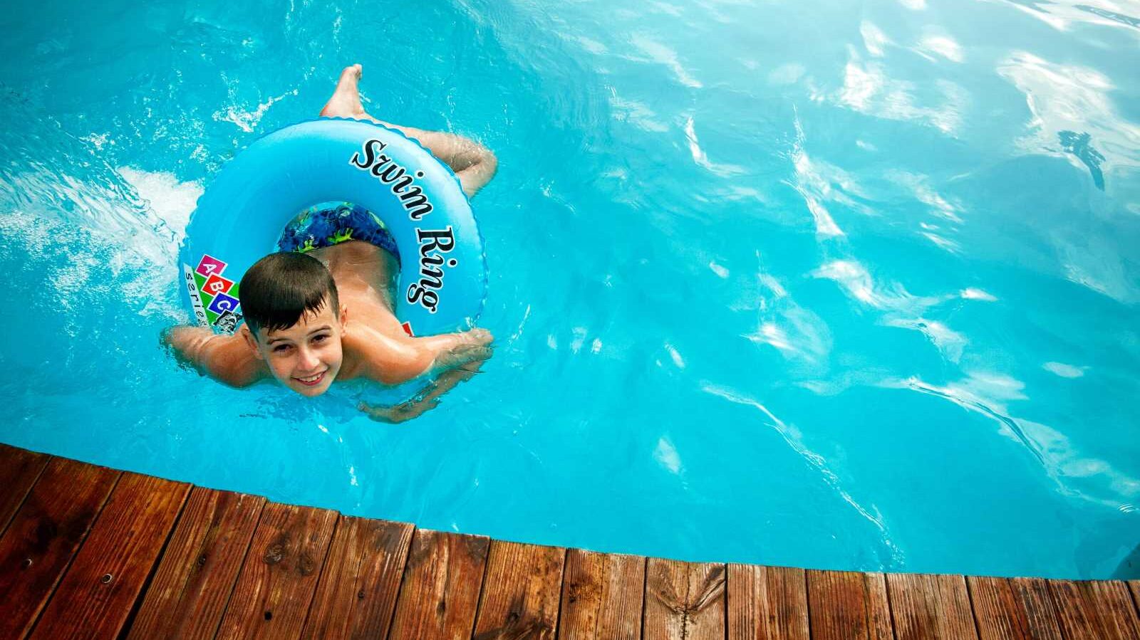 The Vineyard Hotel Swimming