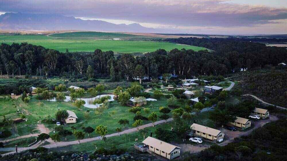 Kamβbati River Resort
