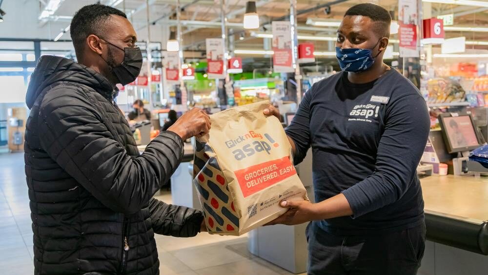 Shopping Pick n Pay in Cape Town