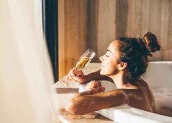hotels with jacuzzi in cape town