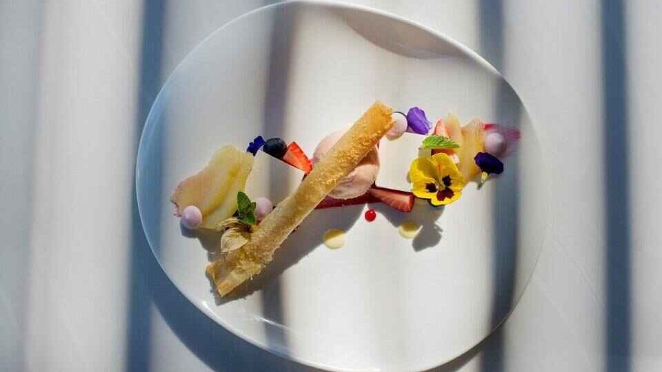 Bistro Sixteen82