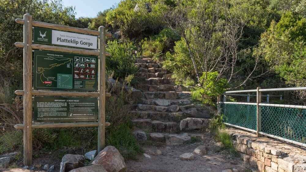 Platteklip Gorge Hiking Trail