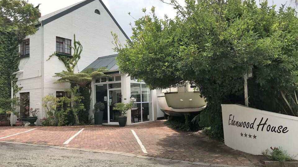 Edenwood House Entrance