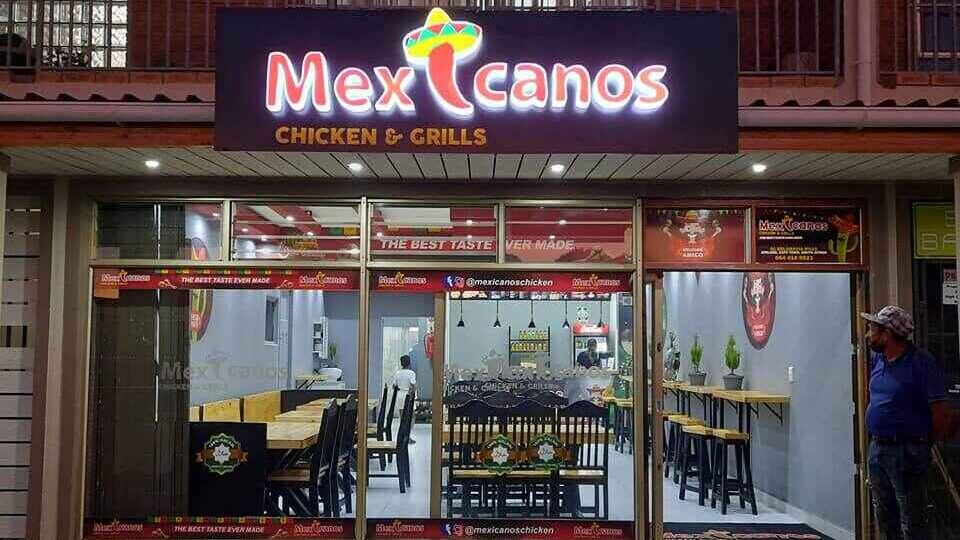 Mexicanos Chicken & Grills Entrance