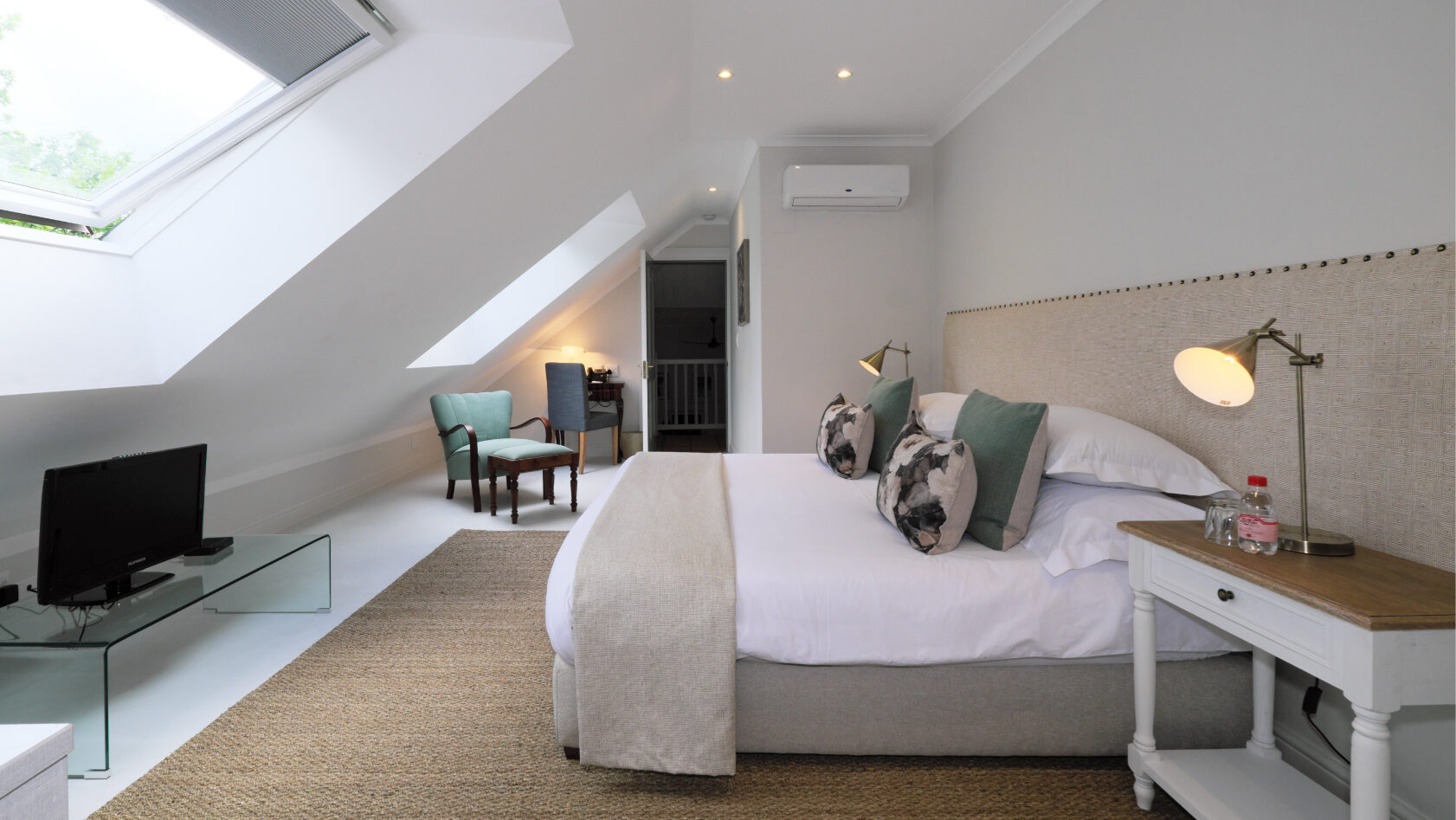 Chapter House Boutique Hotel Room