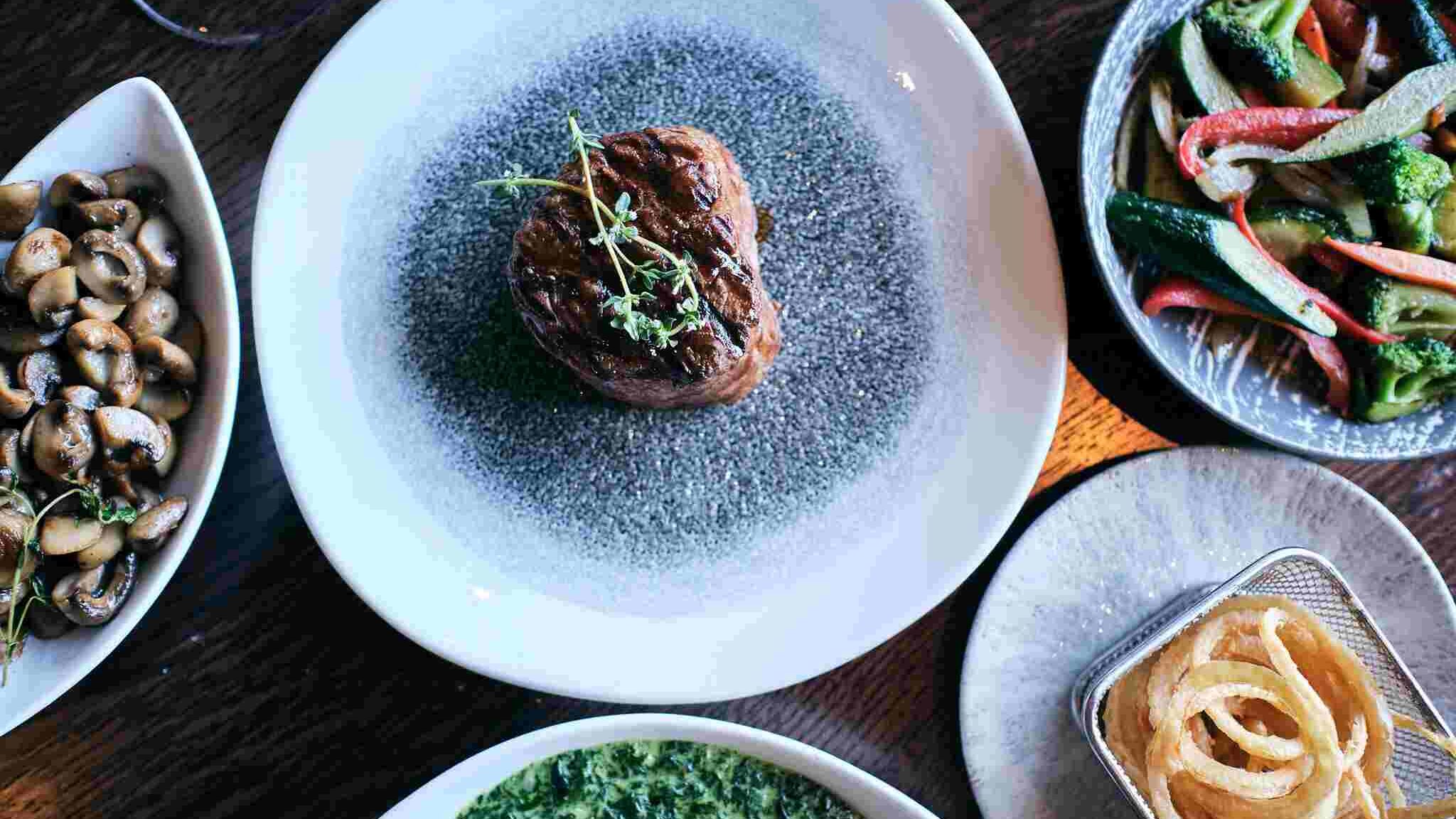 NV-80 Grill & Bar Steak