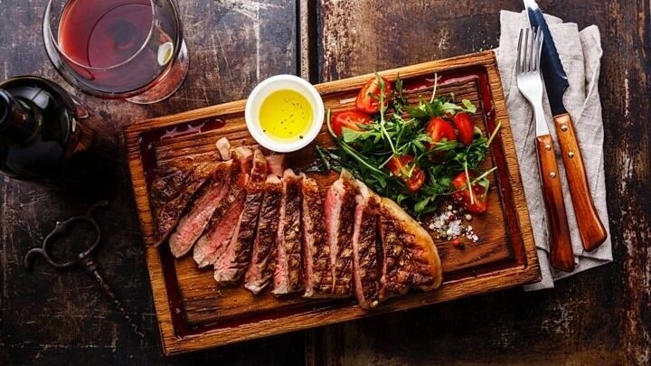 Rare Grill Steak