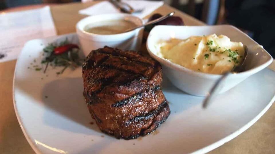 The Avenue Restaurant & Grill Steak