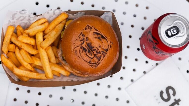Stud. The Burger Shop