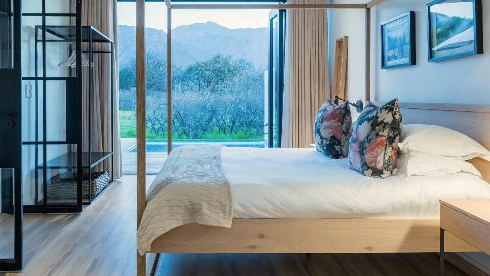 La Chataigne Wine and Guest Cottages