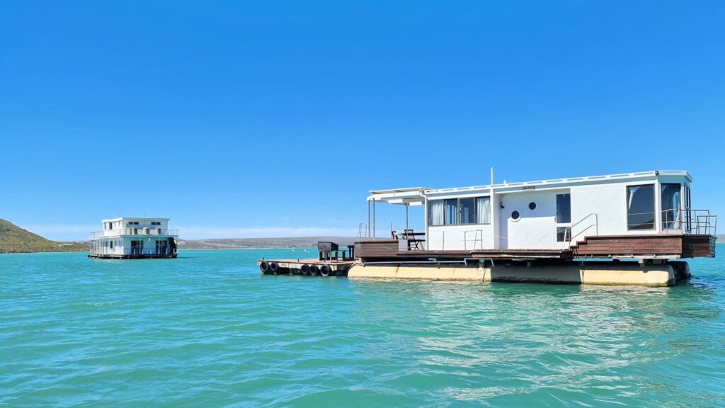 Kraalbaai Lifestyle Houseboats