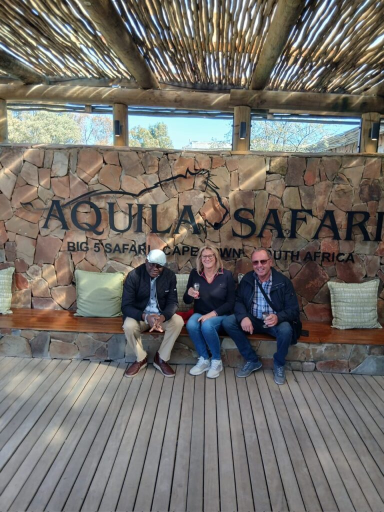 Shine the Way Tours - Aquila Safari