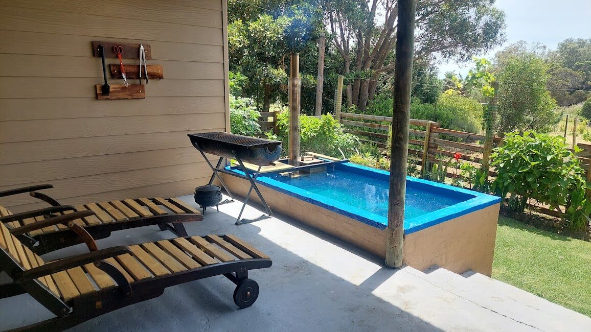 11 Mountain Stream Hot Tub Accommodation