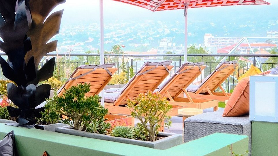 Mountain Club Rooftop Bistro