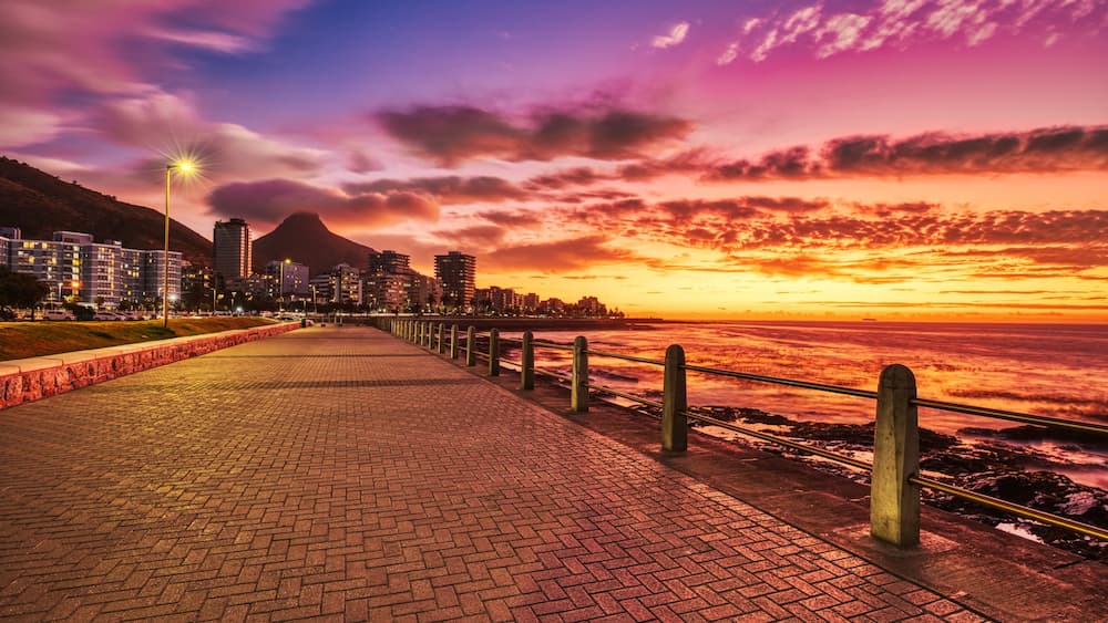 Sunset at Sea Point Promenade in Cape Town