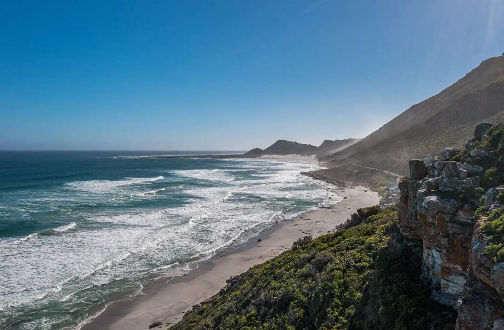 Misty Cliffs Road
