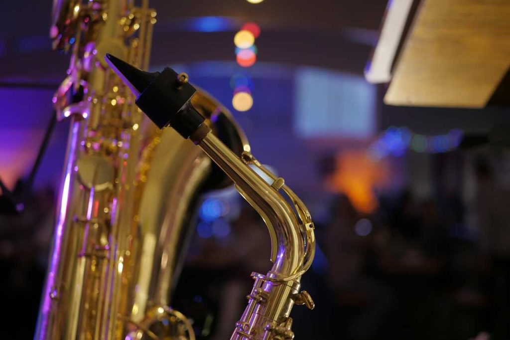 Jazz-Infused Bars & Clubs