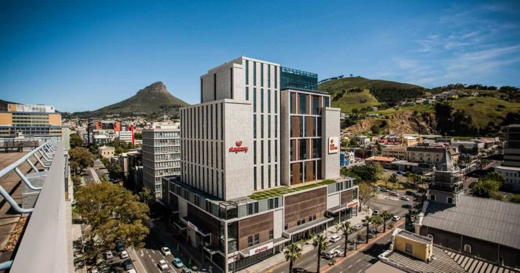 StayEasy Cape Town City Bowl - Best Cape Town Hotels.