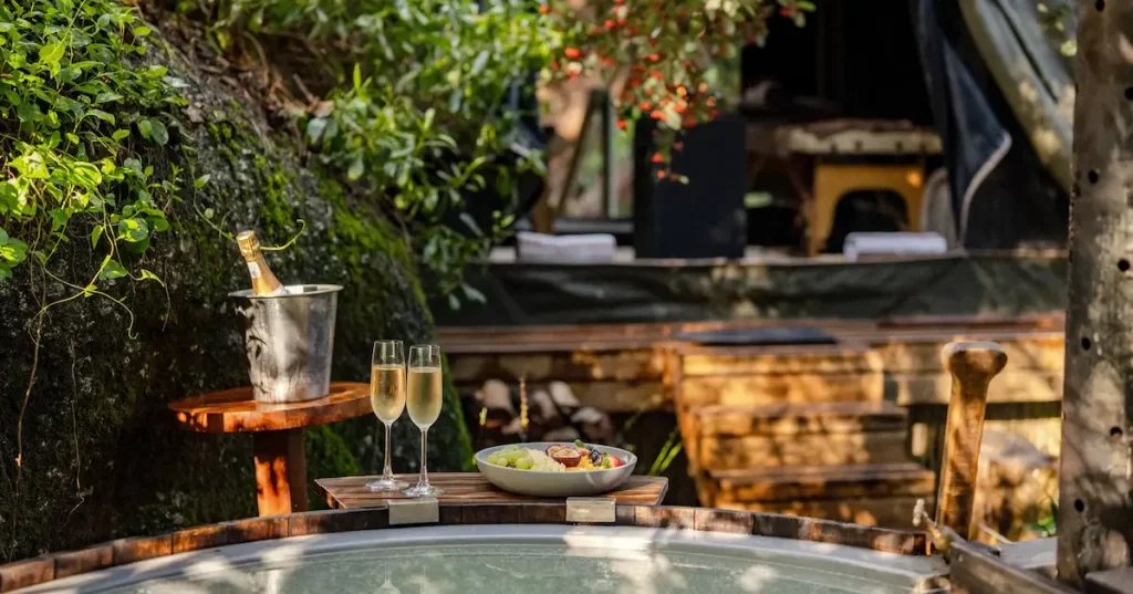 Camps Bay Retreat - Cape Town Hotels Near the Beach