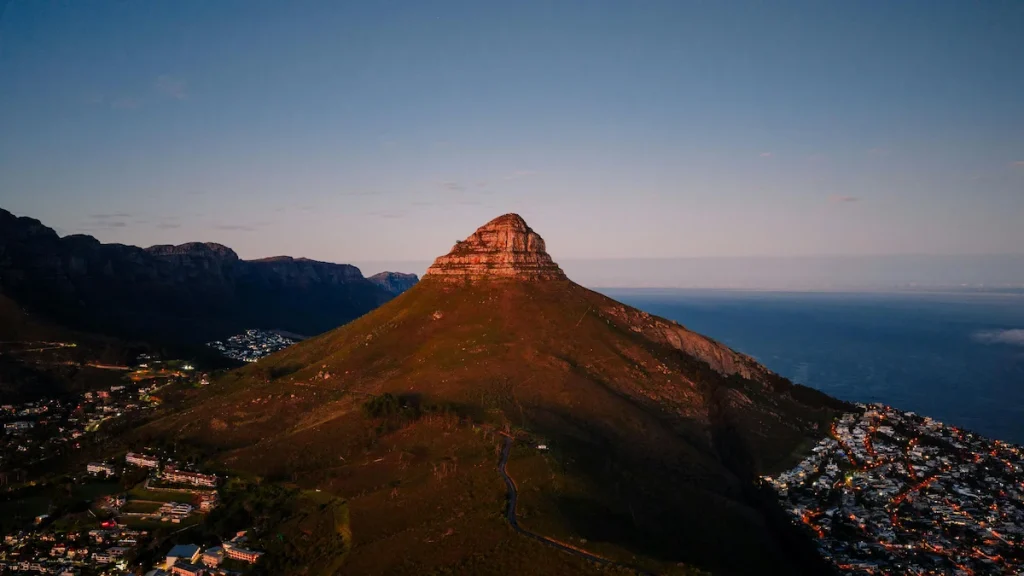 Lion's Head in the Early Morning - Top Cape Town Adventures