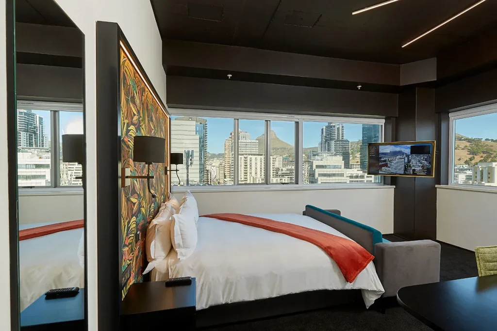Sky Hotel Room - Cape Town CBD Hotels