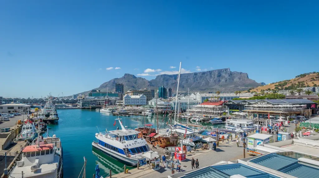 V&A Waterfront - Cape Town Major Attractions