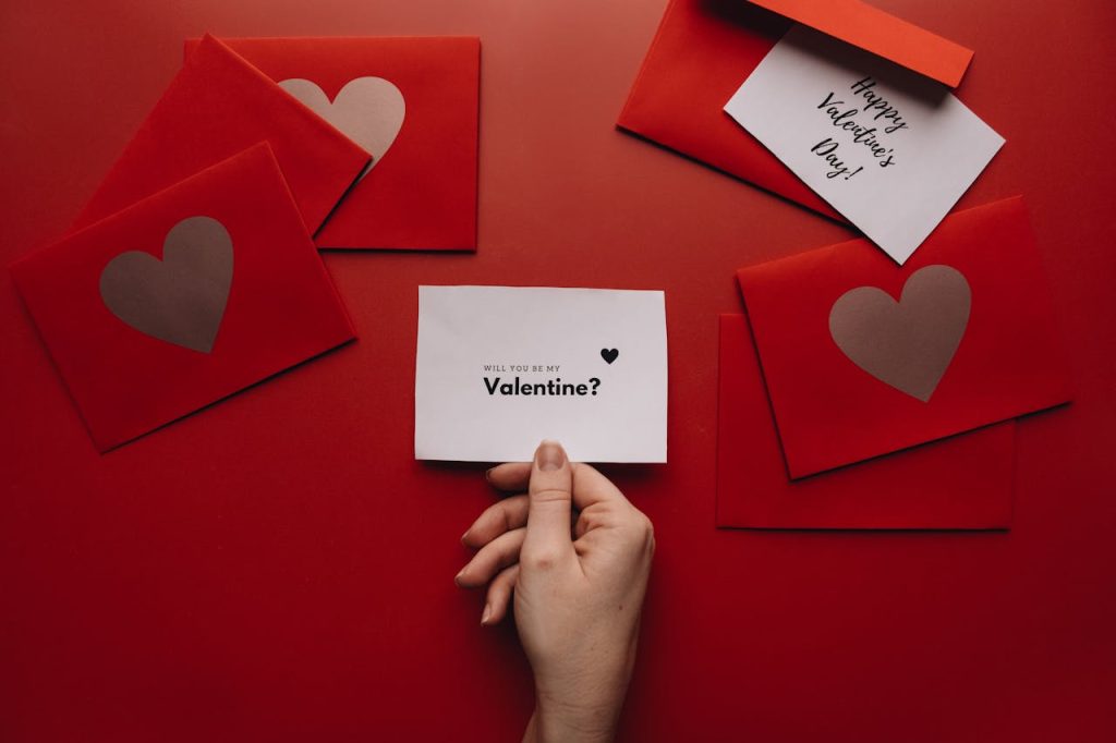 40 Perfect Valentines Day Messages for Girlfriends