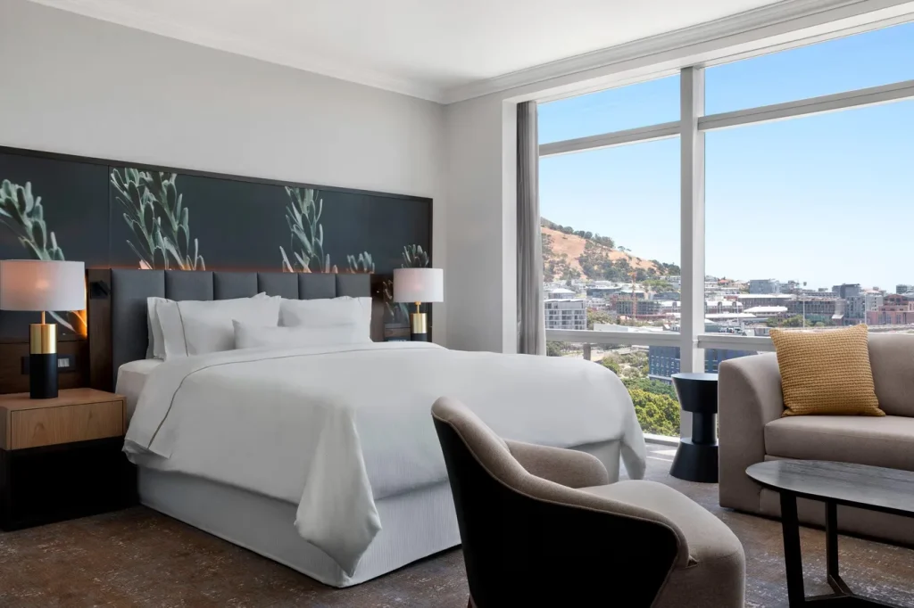 Grand Deluxe Room, The Westin - Hotels in Cape Town SA