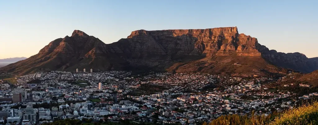 Table Mountain and Devil's Peak - Cape Town